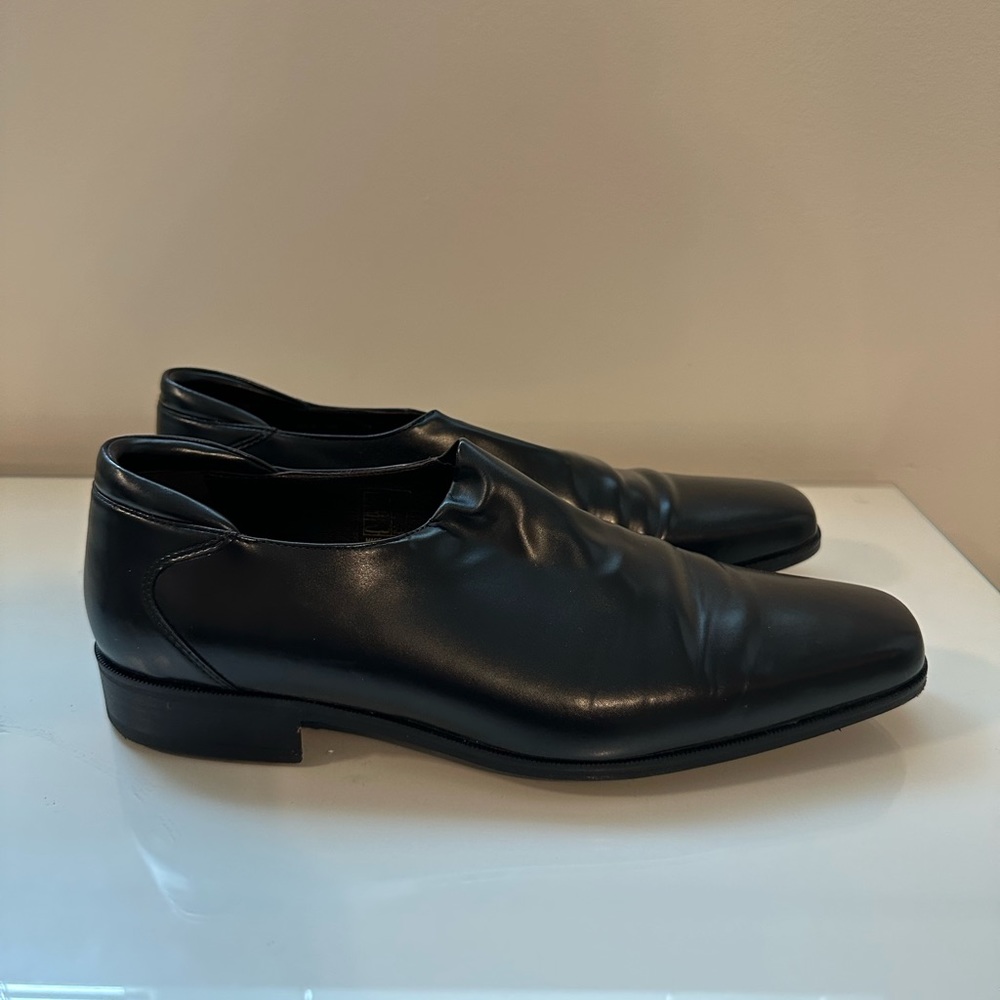 Donald J Pliner Rex Slip-On Dress Shoes Black Leather 10.5 Italy